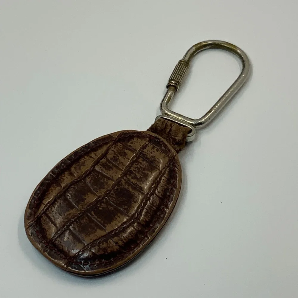 Vintage Brown Croc Embossed Genuine Leather Keychain Screw Lock Carabiner Fob